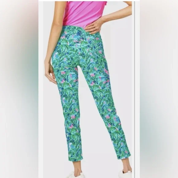 Lilly Pulitzer Luxletic Corso Pull On Golf Pants in Par Fection Print Size 14 - Picture 2 of 10
